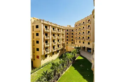 Apartment - 3 Bedrooms - 2 Bathrooms for sale in Al Ashrafiya - North Investors Area - New Cairo City - Cairo