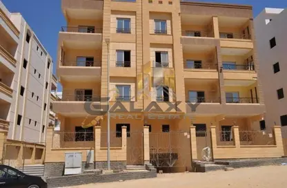 Apartment - 3 Bedrooms - 2 Bathrooms for sale in Bait Alwatan - The 5th Settlement - New Cairo City - Cairo