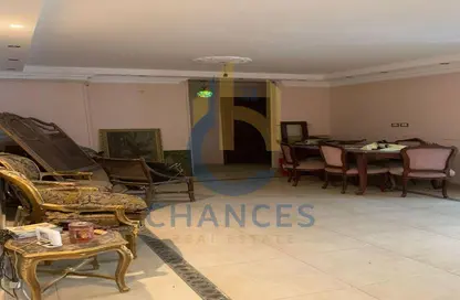 Apartment - 3 Bedrooms - 2 Bathrooms for sale in Thirteenth Sector - Zahraa El Maadi - Hay El Maadi - Cairo