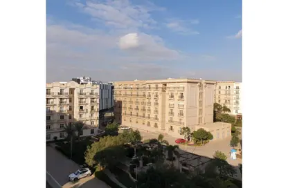 Apartment - 2 Bedrooms - 1 Bathroom for sale in Hyde Park - 5th Settlement Compounds - The 5th Settlement - New Cairo City - Cairo