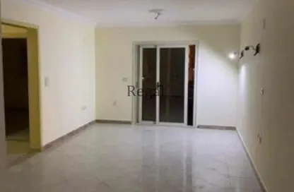 Apartment - 3 Bedrooms - 1 Bathroom for sale in Al Mostakbal Road - 10th of Ramadan City - Sharqia