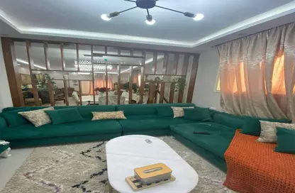 Apartment - 3 Bedrooms - 2 Bathrooms for sale in 5th District - Sheikh Zayed City - Giza