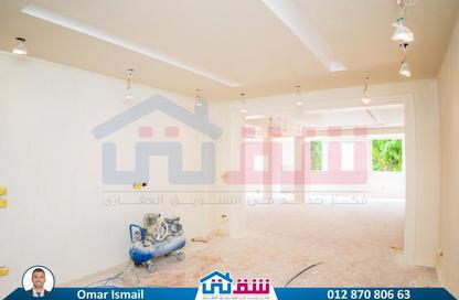 Apartment - 4 Bedrooms - 3 Bathrooms for sale in Kafr Abdo - Roushdy - Hay Sharq - Alexandria