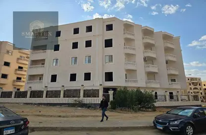 Apartment - 3 Bedrooms - 3 Bathrooms for sale in 1st Neighborhood - 8th Area - Shorouk City - Cairo