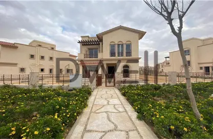 Villa - 5 Bedrooms - 4 Bathrooms for sale in Madinaty - Cairo