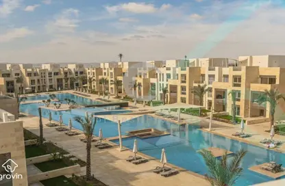 Chalet - 2 Bedrooms - 2 Bathrooms for sale in Makadi Orascom Resort - Makadi - Hurghada - Red Sea