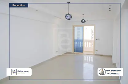 Apartment - 3 Bedrooms - 2 Bathrooms for sale in Maher Bek St. - Laurent - Hay Sharq - Alexandria