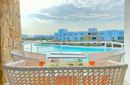 Chalet - 2 Bedrooms - 3 Bathrooms for rent in Swan Lake - Al Gouna - Hurghada - Red Sea