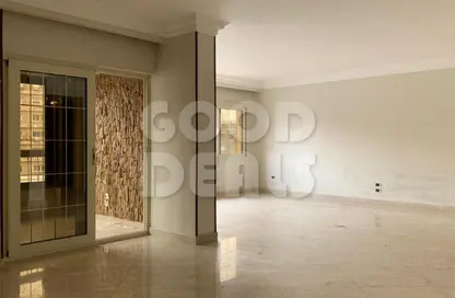 Apartment - 3 Bedrooms - 3 Bathrooms for sale in Ahmed Tayseer St. - Ard El Golf - Heliopolis - Masr El Gedida - Cairo