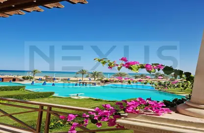 Apartment - 2 Bedrooms - 2 Bathrooms for sale in Blue Blue - Al Ain Al Sokhna - Suez