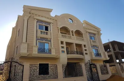 Villa - 3 Bedrooms - 2 Bathrooms for sale in Al Shouyfat - 5th Settlement Compounds - The 5th Settlement - New Cairo City - Cairo