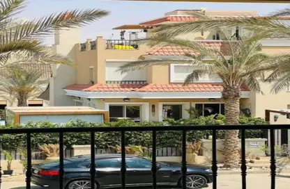 Villa - 5 Bedrooms - 4 Bathrooms for sale in Sarai - Mostakbal City Compounds - Mostakbal City - Future City - Cairo