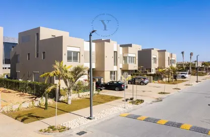 Townhouse - 4 Bedrooms - 4 Bathrooms for sale in Palm Hills New Cairo - 5th Settlement Compounds - The 5th Settlement - New Cairo City - Cairo