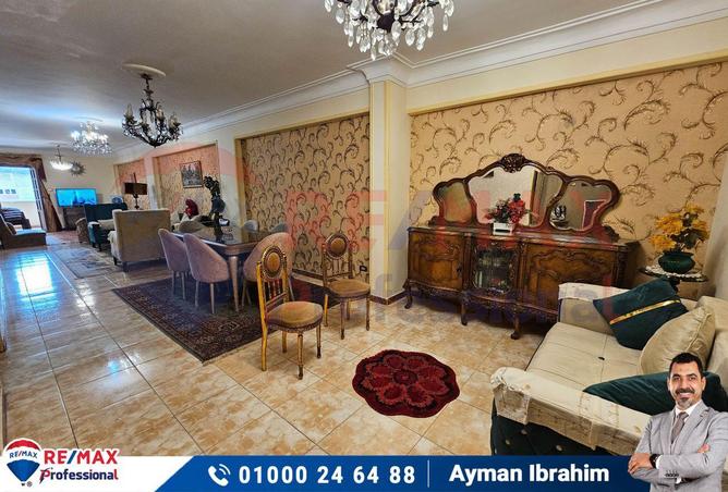 Apartment - 3 Bedrooms - 1 Bathroom for sale in Abo Qir St. - Glim - Hay Sharq - Alexandria