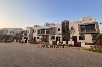 Townhouse - 4 Bedrooms - 4 Bathrooms for sale in Al Maqsad - New Capital Compounds - New Capital City - Cairo