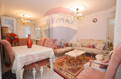 Apartment - 3 Bedrooms - 2 Bathrooms for sale in Moharam Bek - Hay Sharq - Alexandria