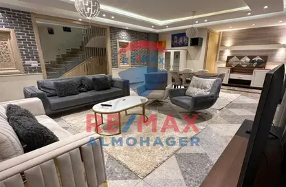 Duplex - 3 Bedrooms - 4 Bathrooms for rent in Westown - Sheikh Zayed Compounds - Sheikh Zayed City - Giza