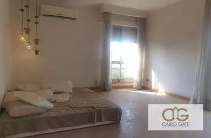 Apartment - 3 Bedrooms - 3 Bathrooms for sale in Al Kamel Mohamed St. - Zamalek - Cairo