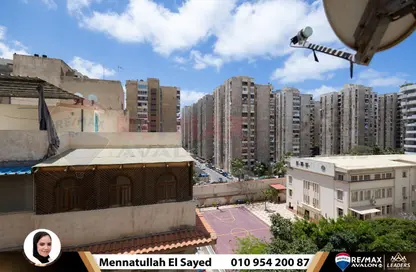 Apartment - 4 Bedrooms - 2 Bathrooms for sale in Roushdy St. - Roushdy - Hay Sharq - Alexandria