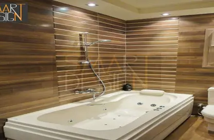 Apartment - 4 Bedrooms - 2 Bathrooms for sale in Souk Zahraa Al Maadi St. - Zahraa El Maadi - Hay El Maadi - Cairo