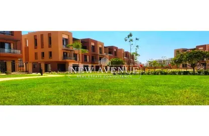 Townhouse - 3 Bedrooms - 4 Bathrooms for sale in District 5 - 5th Settlement Compounds - The 5th Settlement - New Cairo City - Cairo