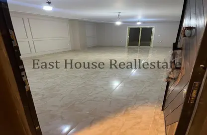 Apartment - 3 Bedrooms - 2 Bathrooms for rent in East The Academy - New Cairo City - Cairo