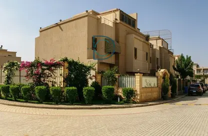 Townhouse - 3 Bedrooms - 3 Bathrooms for sale in Karma Residence - 16th District - Sheikh Zayed City - Giza
