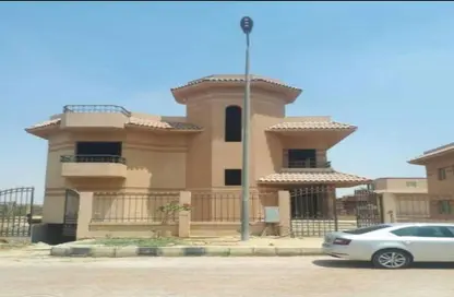 Villa - 4 Bedrooms - 3 Bathrooms for sale in Al Sadat Axis - The 1st Settlement - New Cairo City - Cairo