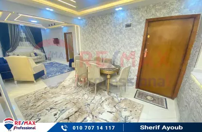 Apartment - 3 Bedrooms - 1 Bathroom for rent in Mogamaa Miami St. - Miami - Hay Awal El Montazah - Alexandria