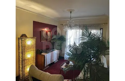 Apartment - 3 Bedrooms - 2 Bathrooms for sale in Ard El Golf - Heliopolis - Masr El Gedida - Cairo