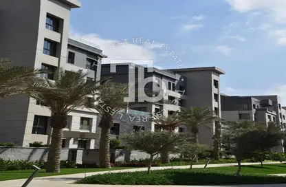 Apartment - 3 Bedrooms - 3 Bathrooms for sale in Trio Gardens - 5th Settlement Compounds - The 5th Settlement - New Cairo City - Cairo