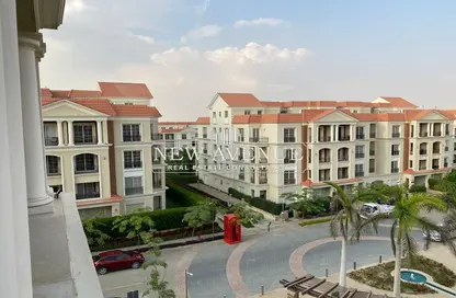 Apartment - 2 Bedrooms - 2 Bathrooms for sale in Regents Park - Al Andalus District - New Cairo City - Cairo