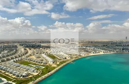 Apartment - 1 Bathroom for sale in The Gate Towers - New Alamein City - North Coast