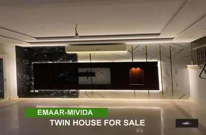 Townhouse - 5 Bedrooms - 4 Bathrooms for sale in Mivida - 5th Settlement Compounds - The 5th Settlement - New Cairo City - Cairo