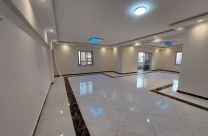 Apartment - 3 Bedrooms - 3 Bathrooms for rent in 8th District - 6 October City - Giza