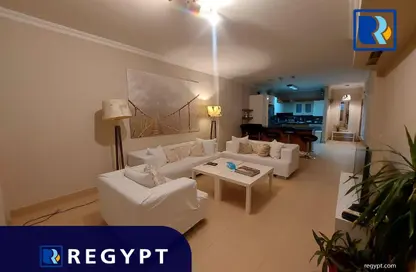 Apartment - 2 Bedrooms - 1 Bathroom for rent in Hassan Sabri St. - Zamalek - Cairo