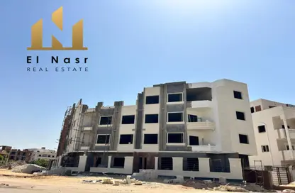 Apartment - 3 Bedrooms - 1 Bathroom for sale in 9th Area - Shorouk City - Cairo