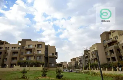 Apartment - 2 Bedrooms - 2 Bathrooms for sale in Palm Hills Village Gate - South Investors Area - New Cairo City - Cairo