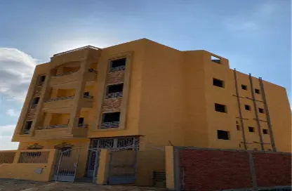 Whole Building - Studio - 4 Bathrooms for sale in Khufu St. - Industrial Area 10th Ramadan - 10th of Ramadan City - Sharqia