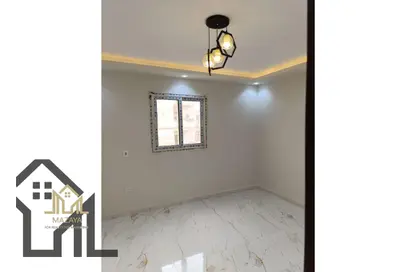 Apartment - 3 Bedrooms - 1 Bathroom for sale in Gate 1 - Khofo - Hadayek El Ahram - Giza