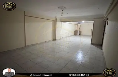 Apartment - 2 Bedrooms - 1 Bathroom for sale in Bolkly - Hay Sharq - Alexandria