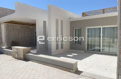 Townhouse - 3 Bedrooms - 3 Bathrooms for sale in Seashore - Ras Al Hekma - North Coast