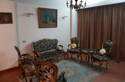 Apartment - 3 Bedrooms - 1 Bathroom for rent in Hafez Ibrahim St. - 6th Zone - Nasr City - Cairo