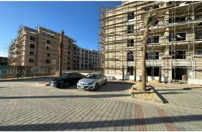 Penthouse - 2 Bedrooms - 2 Bathrooms for sale in Village West - Sheikh Zayed Compounds - Sheikh Zayed City - Giza