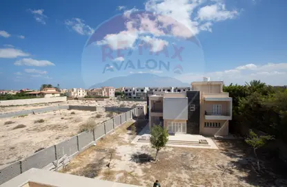 Villa - 5 Bedrooms - 4 Bathrooms for sale in King Mariout - Hay Al Amereyah - Alexandria