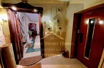 Apartment - 3 Bedrooms - 2 Bathrooms for sale in Abd Al Hamid Badawy St. - El Hegaz Square - El Nozha - Cairo