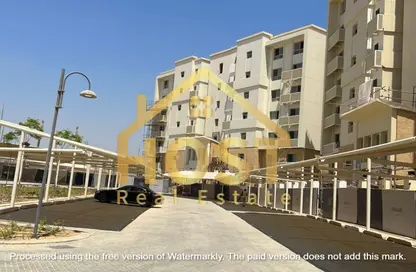 Apartment - 2 Bedrooms - 2 Bathrooms for sale in Fountain Park - 5th Settlement Compounds - The 5th Settlement - New Cairo City - Cairo