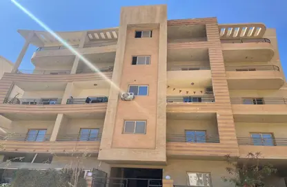 Apartment - 3 Bedrooms - 2 Bathrooms for sale in North Lotus - El Lotus - New Cairo City - Cairo