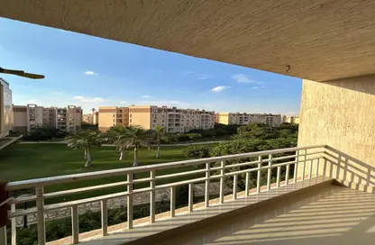 Apartment - 2 Bedrooms - 2 Bathrooms for sale in Madinaty - Cairo