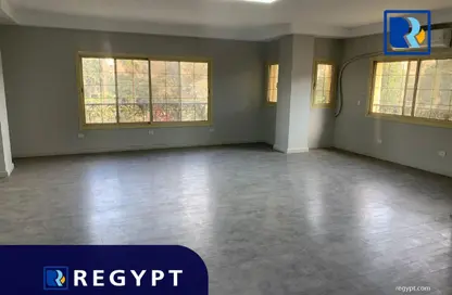 Office Space - Studio - 4 Bathrooms for rent in Street 213 - Degla - Hay El Maadi - Cairo